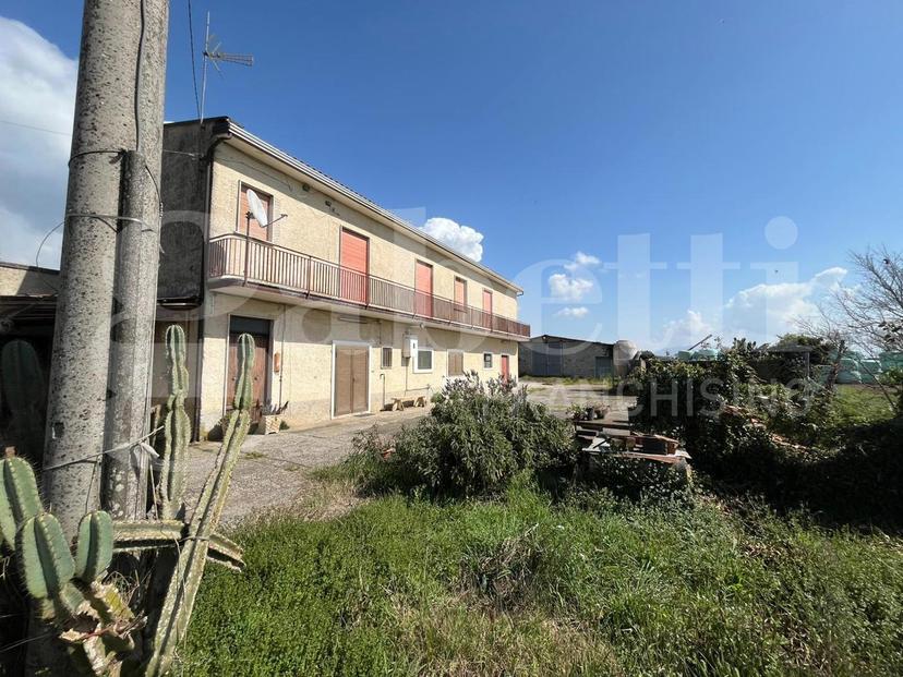 Casa indipendente in Via Volturno, Alife — foto 2 di 5