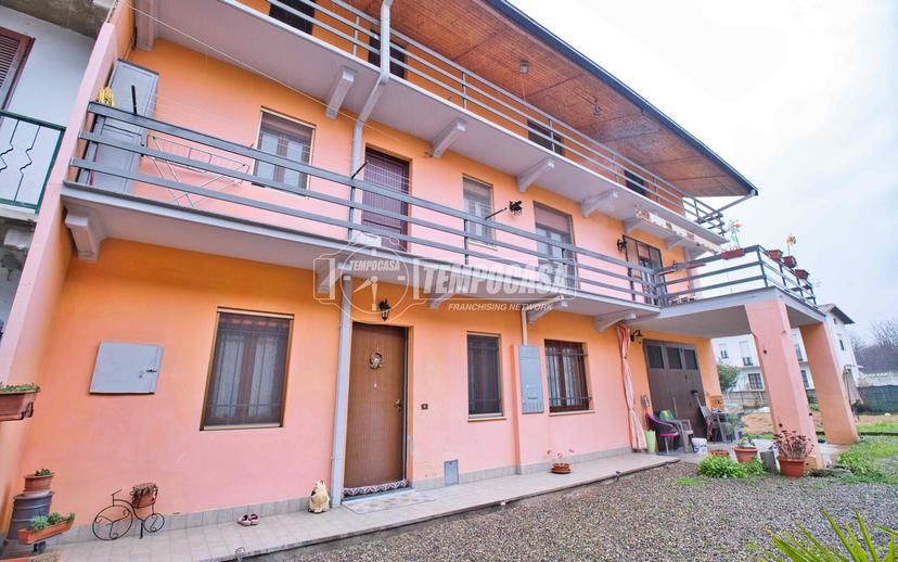 Casa indipendente, Recetto — foto 5 di 5