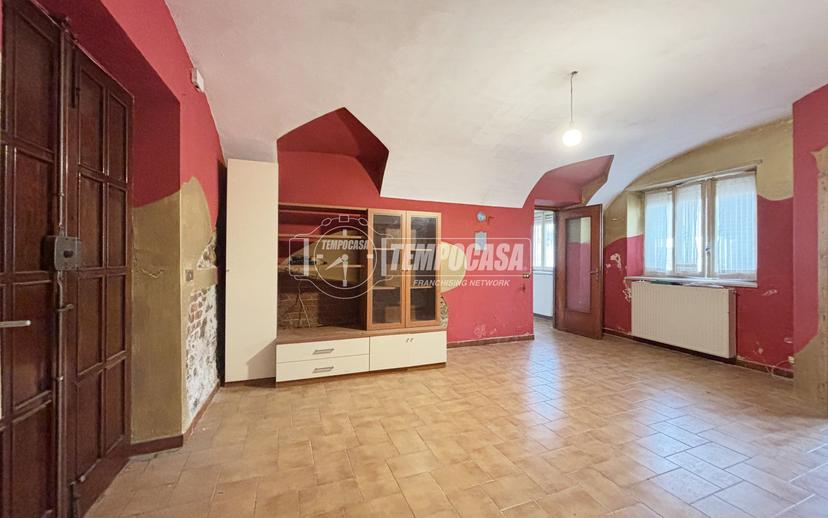 Casa indipendente in Via Vittorio Bottego, Alice Castello — foto 3 di 5