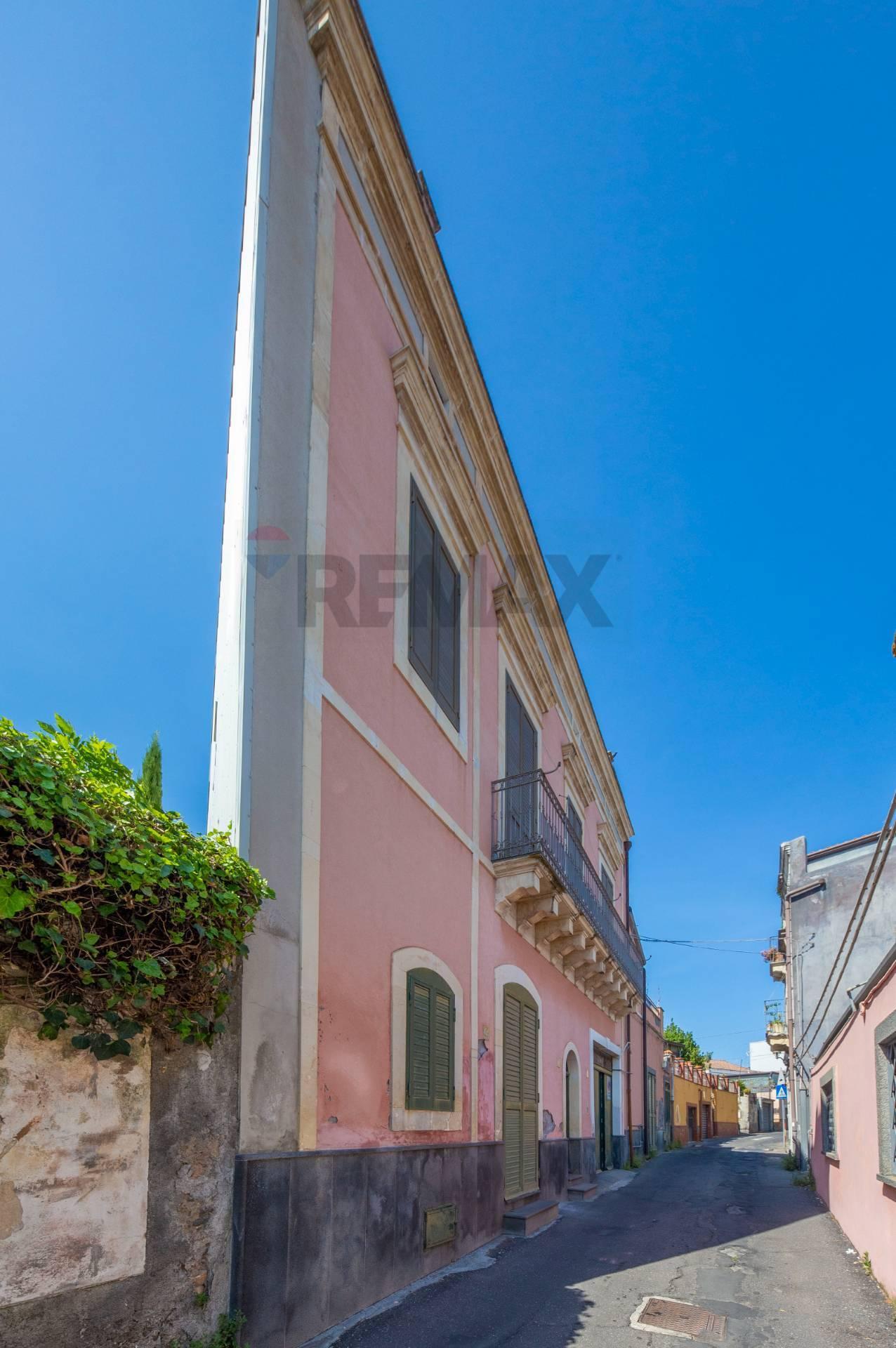 Casa indipendente, Mascalucia