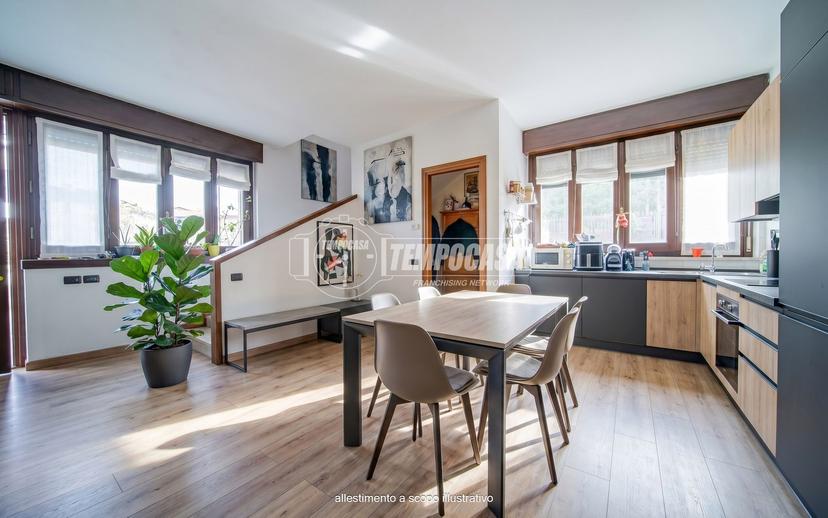 Villa in Via Gramsci, Gallarate
