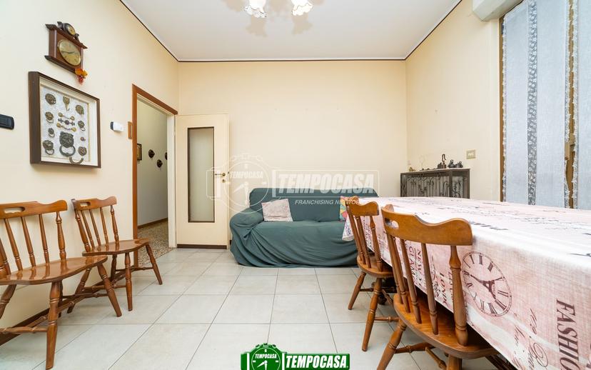 Quadrilocale in Via Crespi 15, Capriate San Gervasio — foto 5 di 5