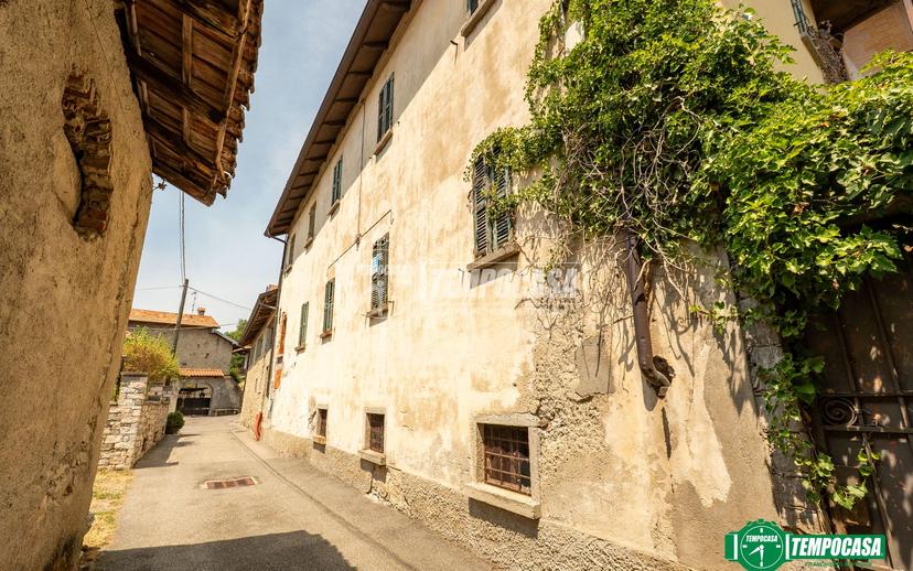 Casa indipendente in Via per Comnago 5/Risorgimen, Lesa — foto 5 di 5