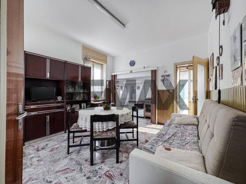 Casa indipendente in Via Umberto I 57, Palestro — foto 4 di 5