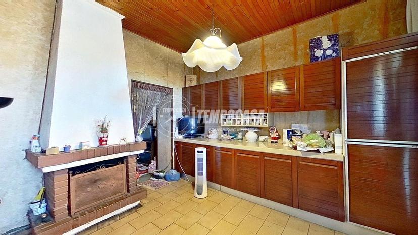 Trilocale in Via Increa, Brugherio — foto 3 di 5