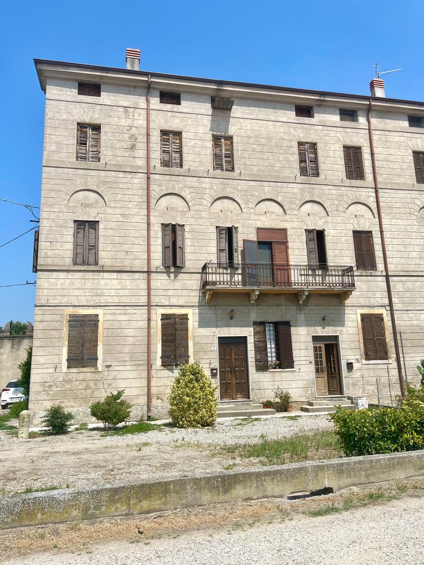 Trilocale, Bonavigo — foto 2 di 5