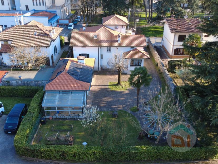 Casa indipendente in Via dei Bersaglieri, Gorizia — foto 2 di 5