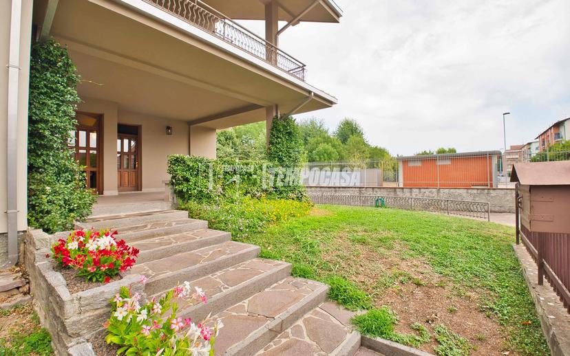Villa a schiera, Vercelli — foto 2 di 5