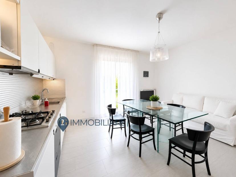 Bilocale in Via Cisa Vecchia 222, Santo Stefano di Magra — foto 2 di 5