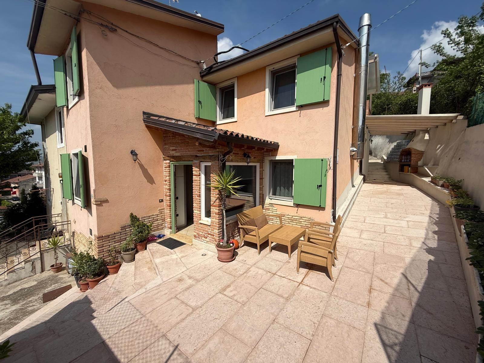 Appartamento in Via Lupia, Gambellara