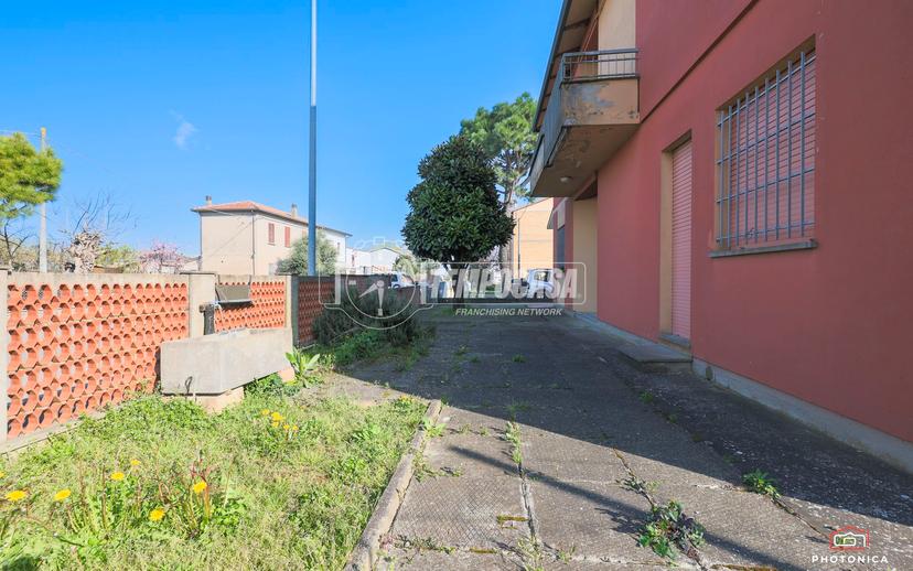 Villa in Via Sentiero San Lorenzo, San Lorenzo 9, Lugo — foto 4 di 5