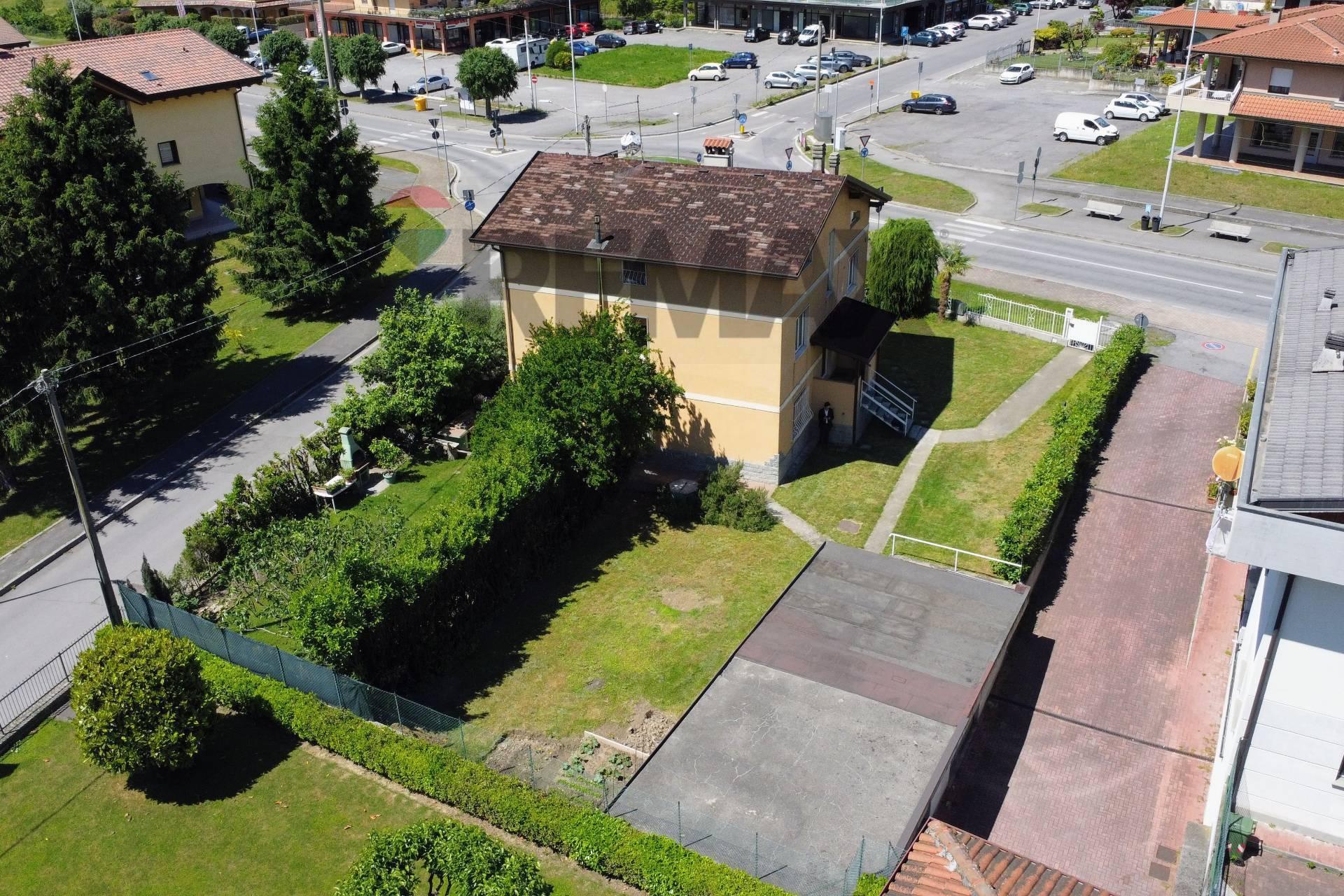 Villa, Pian Camuno