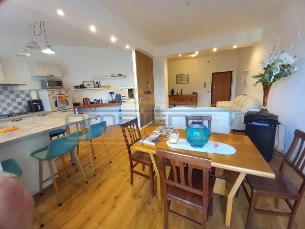 Trilocale in Via Cesare Battisti 37, Costa Masnaga — foto 3 di 5