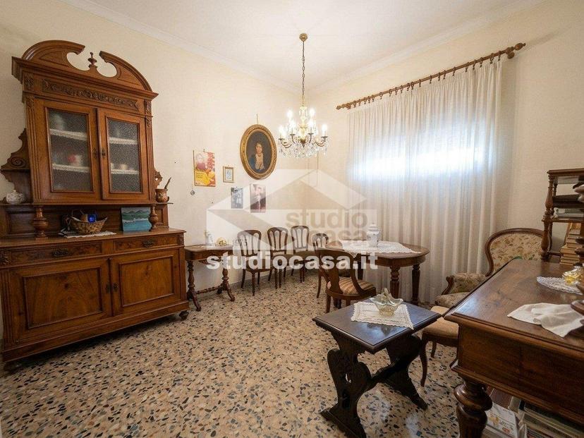Casa indipendente in Via Vittorio Veneto, Santa Cristina e Bissone — foto 2 di 5