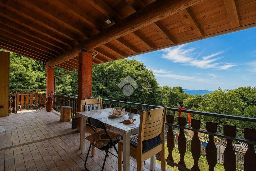Trilocale in Via Ceriolo 00, Gardone Riviera — foto 2 di 5