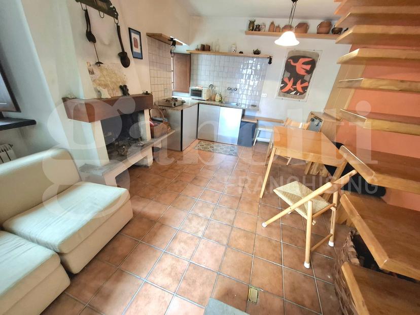 Casa indipendente in Via Orfeo Vincenzo Scoccia 5, Rocca di Mezzo — foto 5 di 5