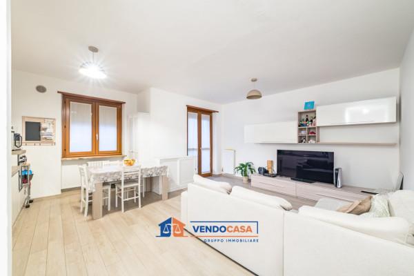 Bilocale in Via Statale 10d, Santa Vittoria d'Alba