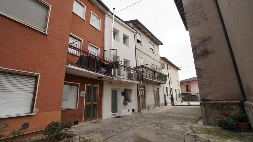 Villa a schiera, Monteforte d'Alpone — foto 5 di 5
