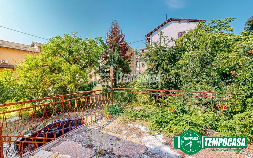 Casa indipendente in Vicolo Franco Buffarello 18, Tassarolo — foto 3 di 5