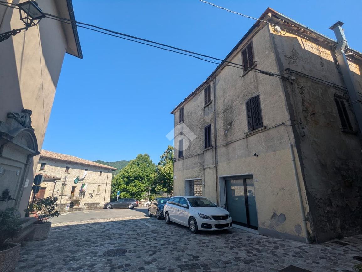 Casa indipendente in Via Dante Alighieri 6, Monte Grimano Terme