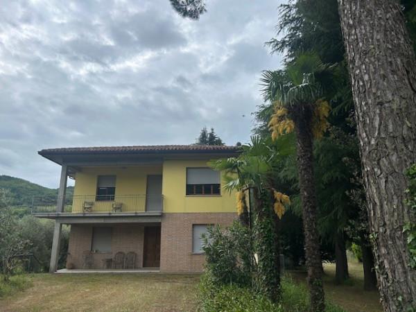 Villa bifamiliare in Via Luigi Brenti, Brisighella