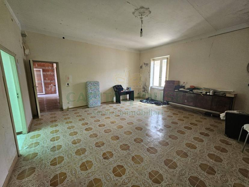 Trilocale in Via Vescovado, Pignataro Maggiore — foto 2 di 5