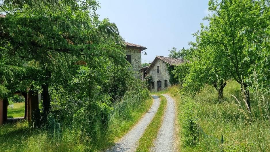 Villa in Località Gorra 16, Bobbio