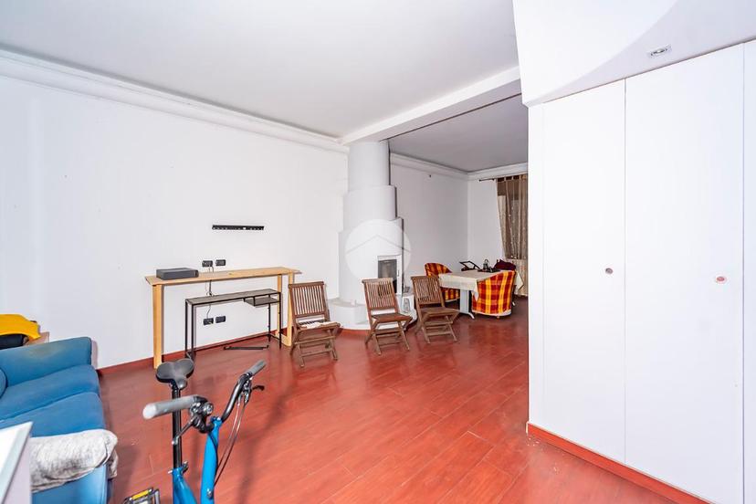 Villa in Via Pastrengo 11, Bollate — foto 3 di 5