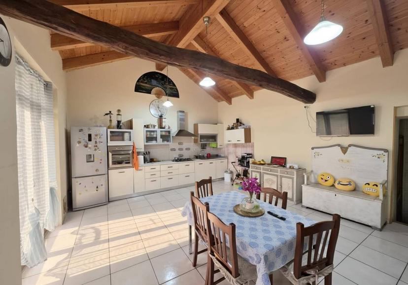 Rustico in Frazione Lavezzole 70, San Damiano d'Asti — foto 2 di 5