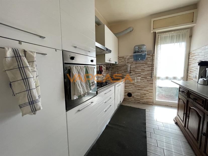 Quadrilocale in Via Indipendenza, Romano di Lombardia — foto 3 di 5