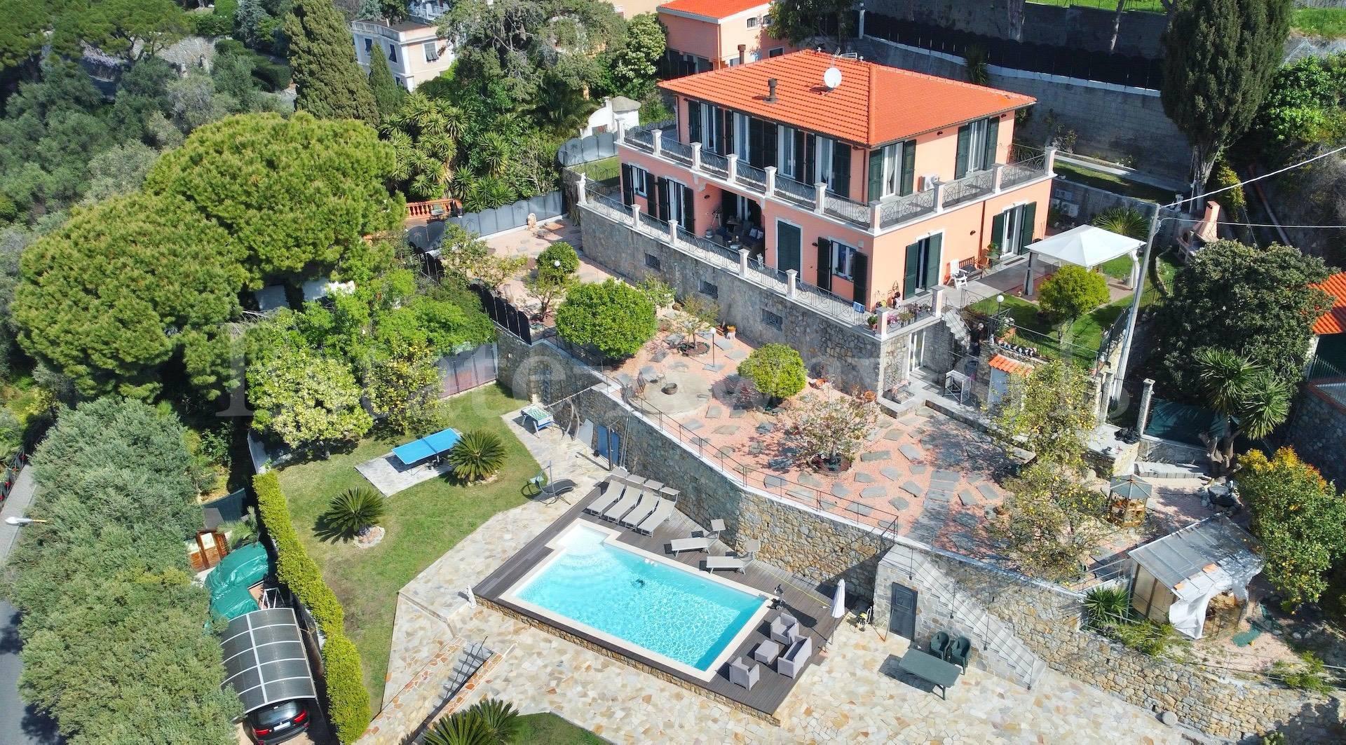 Villa in Via degli Inglesi, Bordighera