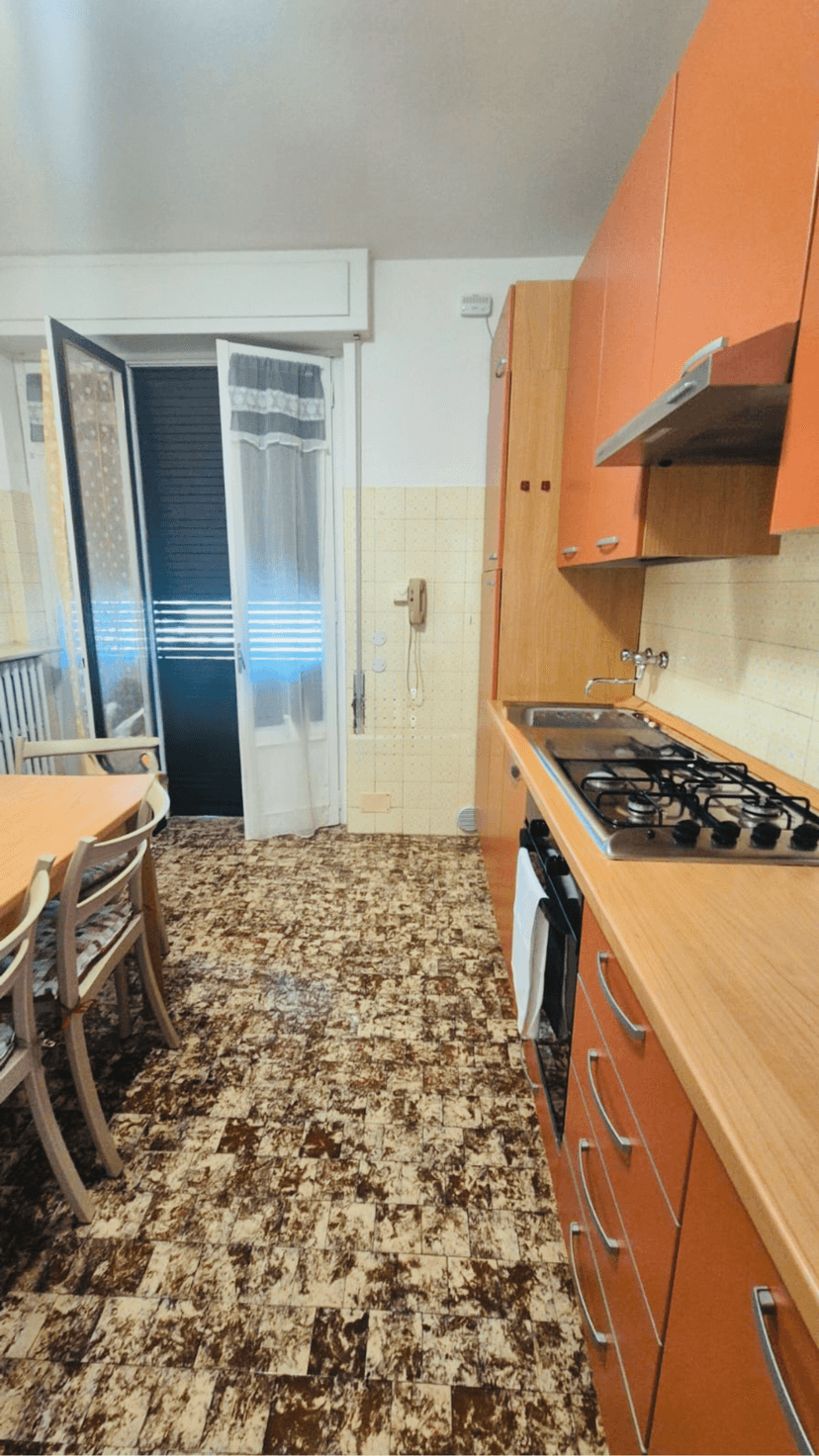 Trilocale in Via Gorgotto, Gravedona ed Uniti