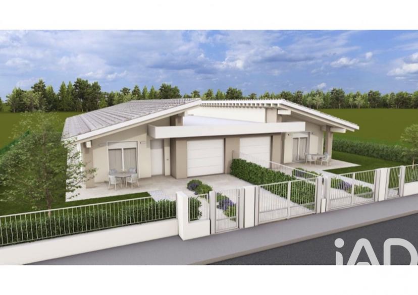 Villa in Via Arno, Asola — foto 4 di 5