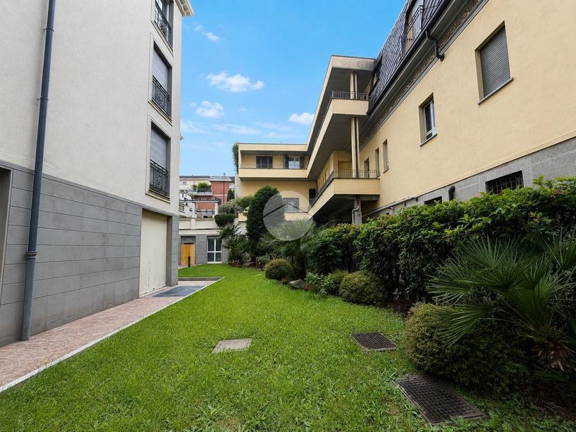 Bilocale in Via Dante Alighieri 65, Seregno