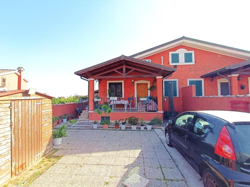 Casa indipendente in Via Olbia Snc, Ardea — foto 4 di 5