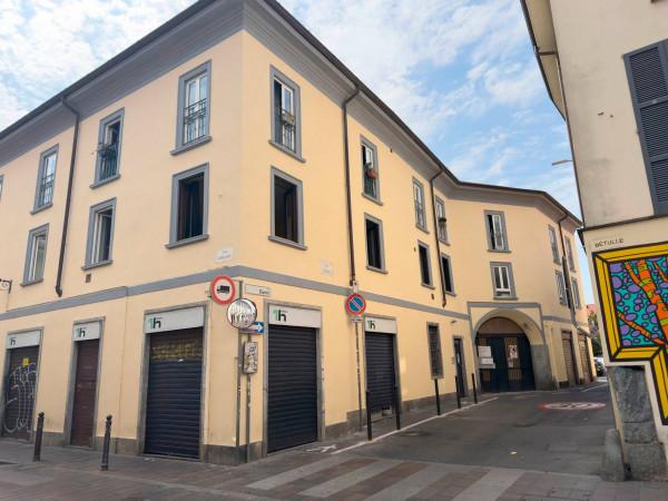 Quadrilocale in Via Durini 1, Monza — foto 2 di 5