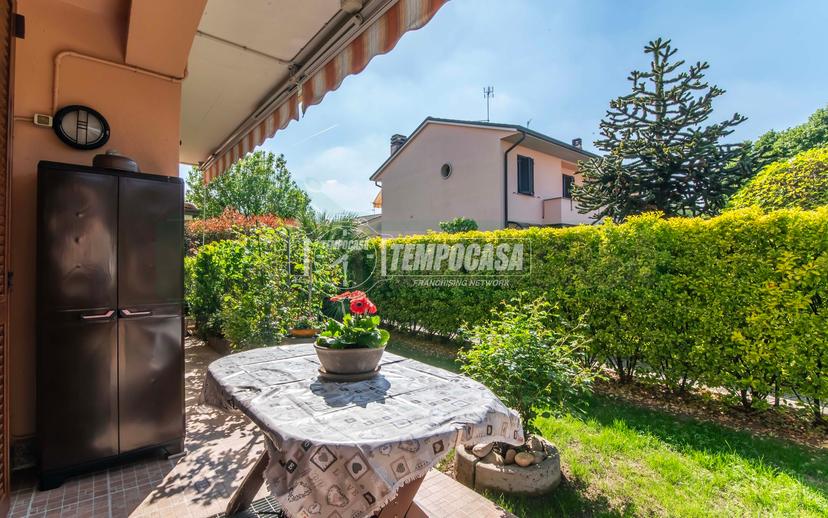 Quadrilocale in Via Falcone, Cislago — foto 4 di 5