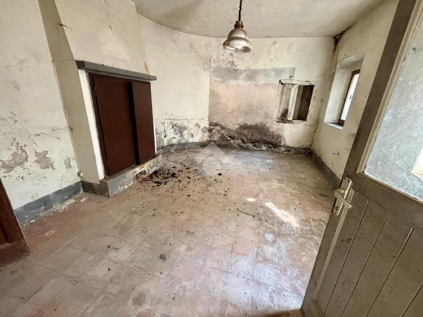Casa indipendente in Via della Madonna 11, Gandino — foto 2 di 5