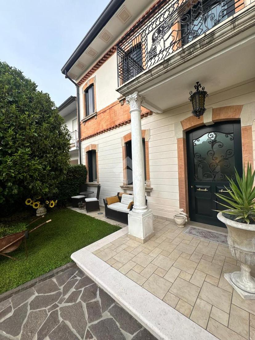 Villa in Via San Pacrazio 1, Loria — foto 3 di 5