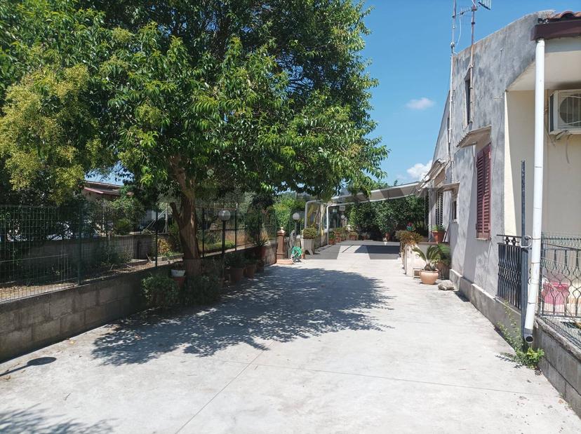 Casa indipendente, Carinola
