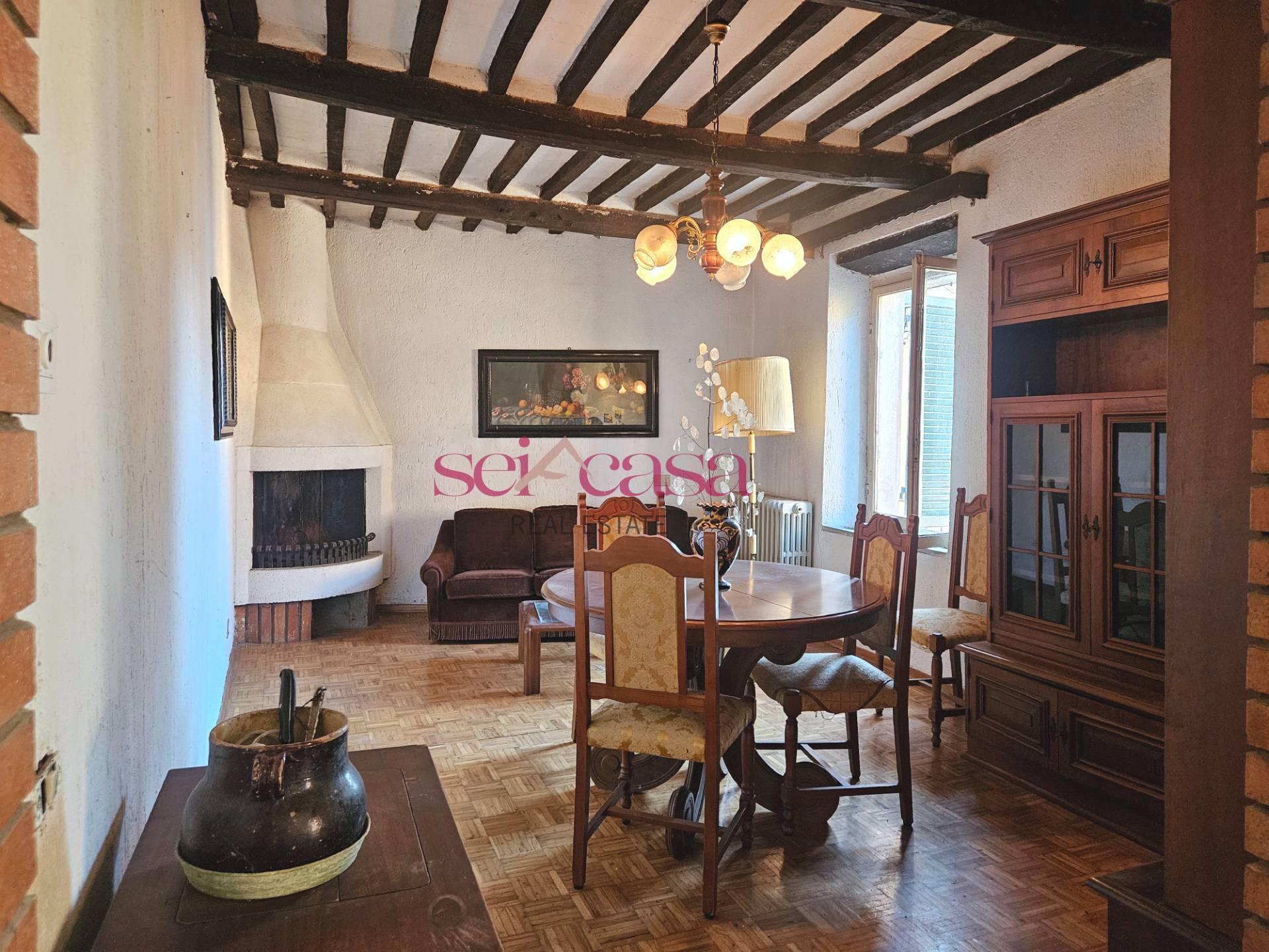 Casa indipendente in Scalvaia, Monticiano