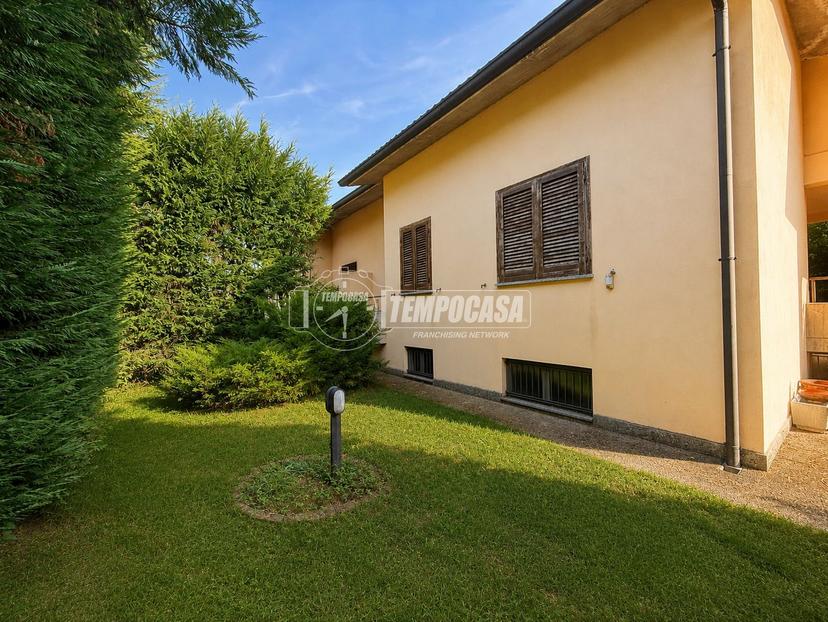 Villa a schiera in Via Filippo Turati 48, Usmate Velate — foto 4 di 5