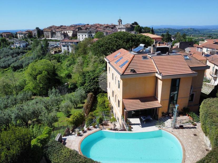 Villa in Viale Guglielmo Marconi, Montebuono — foto 4 di 5
