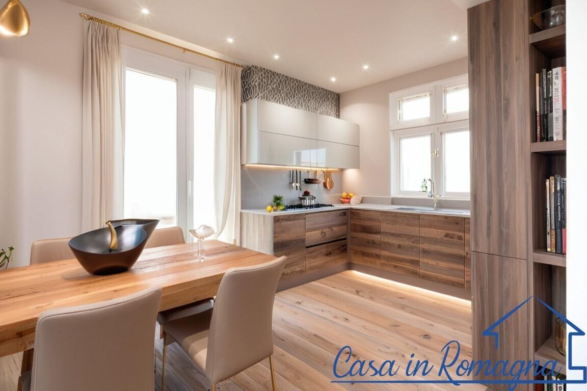 Casa indipendente in Via Tavoleto, Misano Adriatico