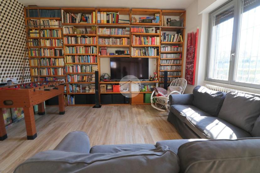 Villa in Via Galileo Ferraris 14, Rho — foto 2 di 5