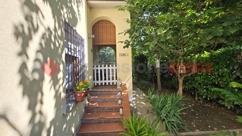 Villa bifamiliare in Via Carlo Marx 11, Rio Saliceto — foto 2 di 5