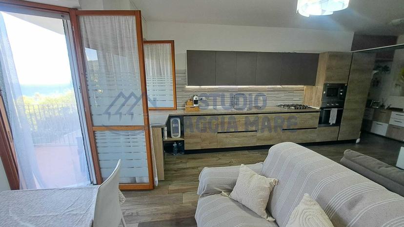 Quadrilocale in Via Civezza 107, San Lorenzo al Mare — foto 4 di 5