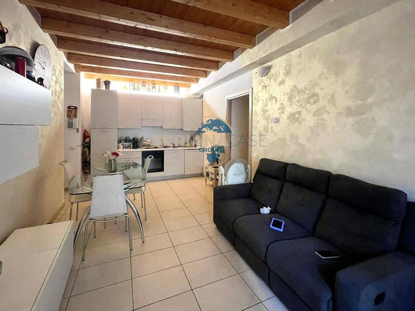 Trilocale in Via Garibaldi, Nembro — foto 5 di 5