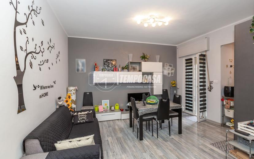 Trilocale in Viale Regina Elena 102, Fossano — foto 4 di 5