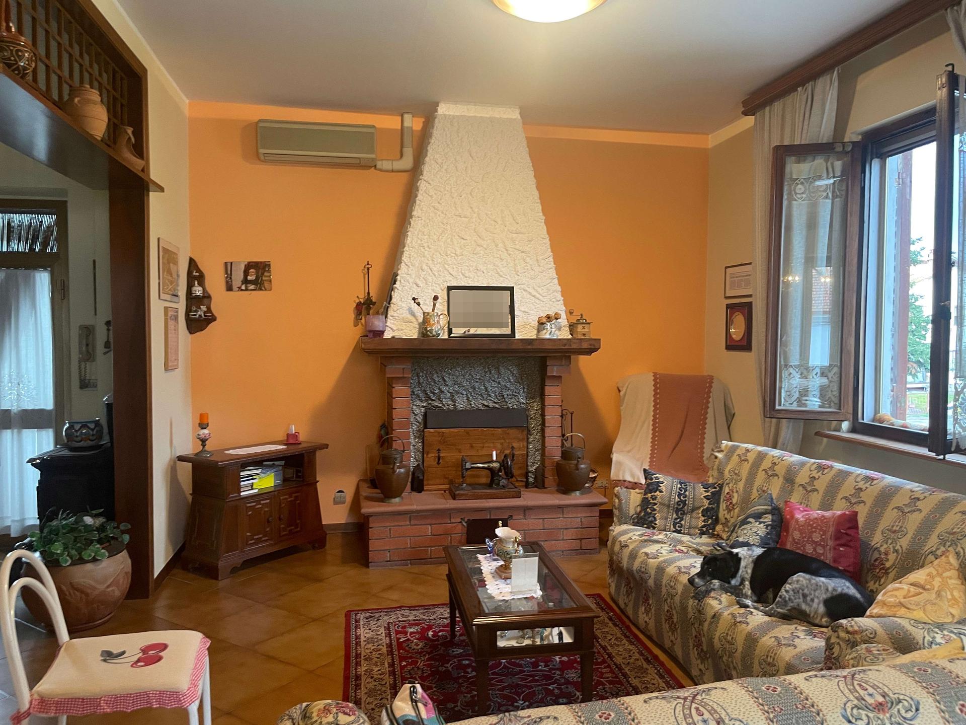 Casa indipendente in Pascoli, Marciano della Chiana